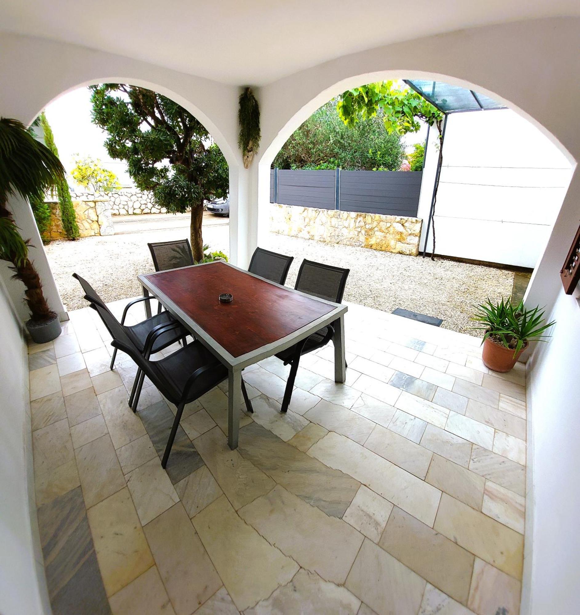 Apartments Maltasic Vir Ruang foto