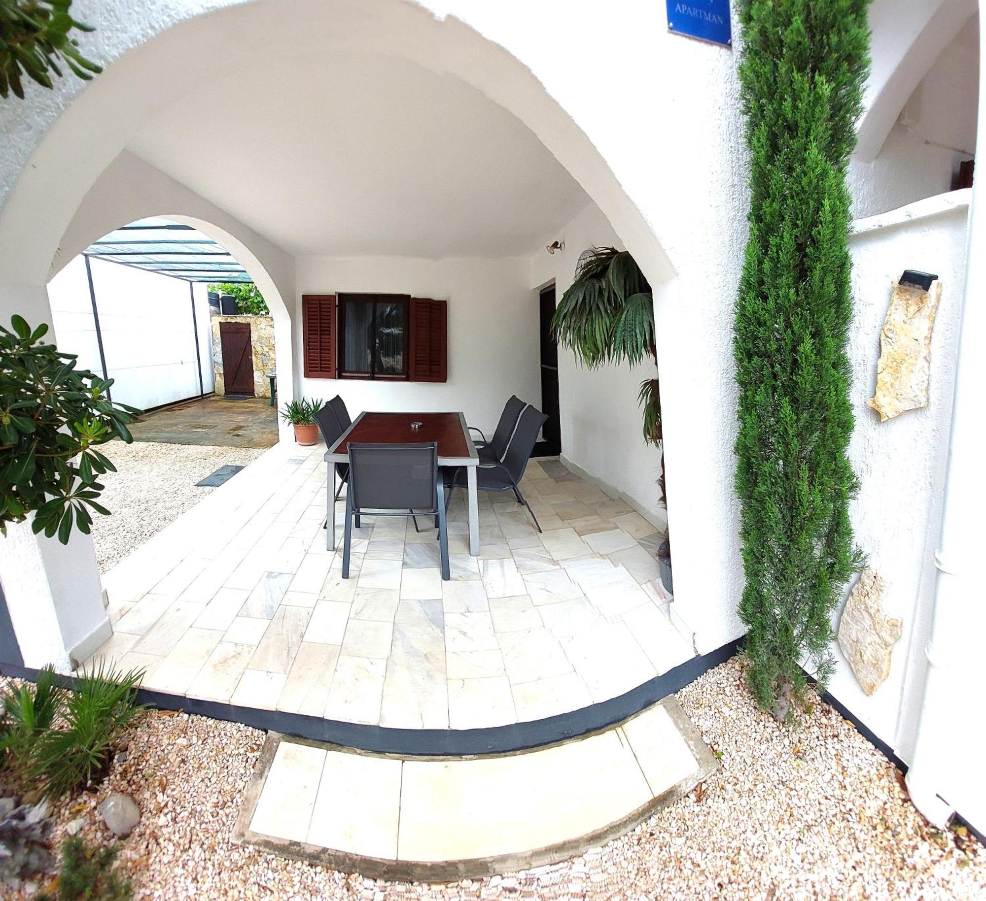 Apartments Maltasic Vir Bagian luar foto